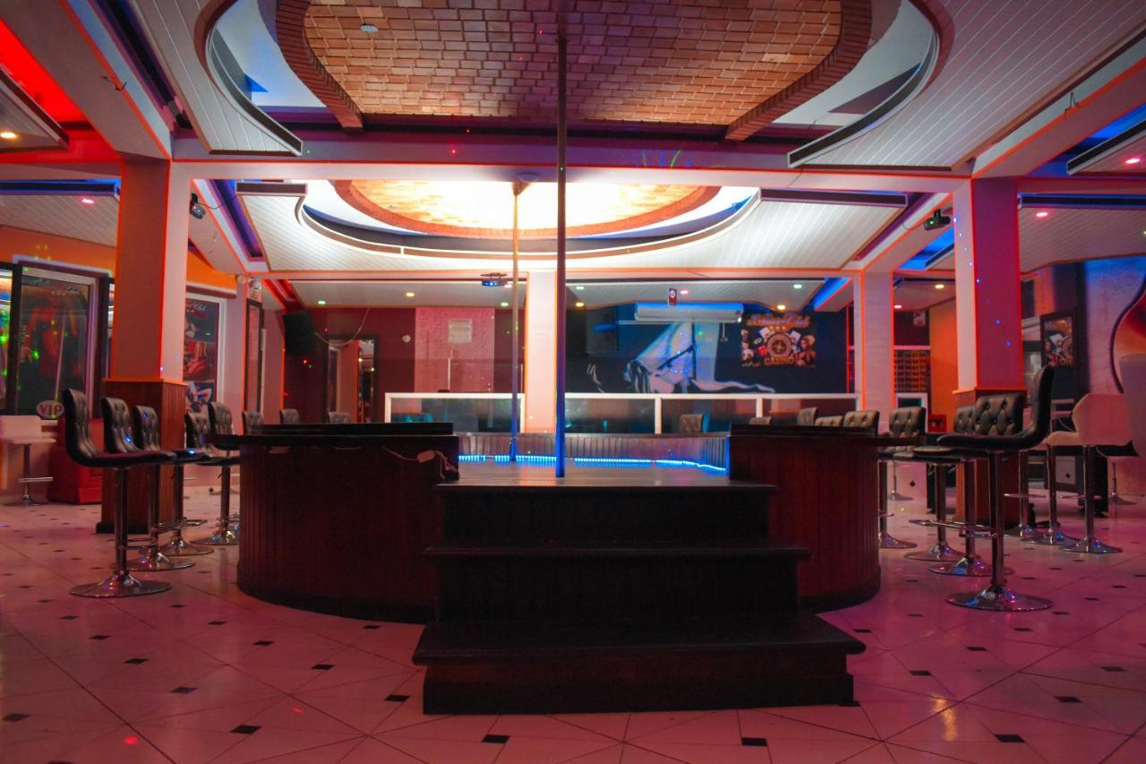 La Pepiniere Hotel Pétionville エクステリア 写真